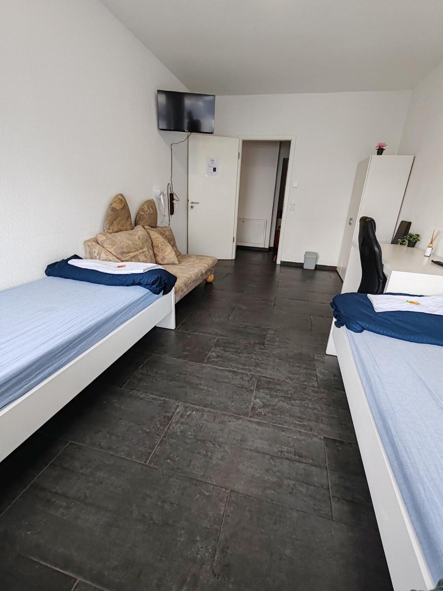 Maya Zimmer Zentral & Praktisch Heilbronn Exterior foto
